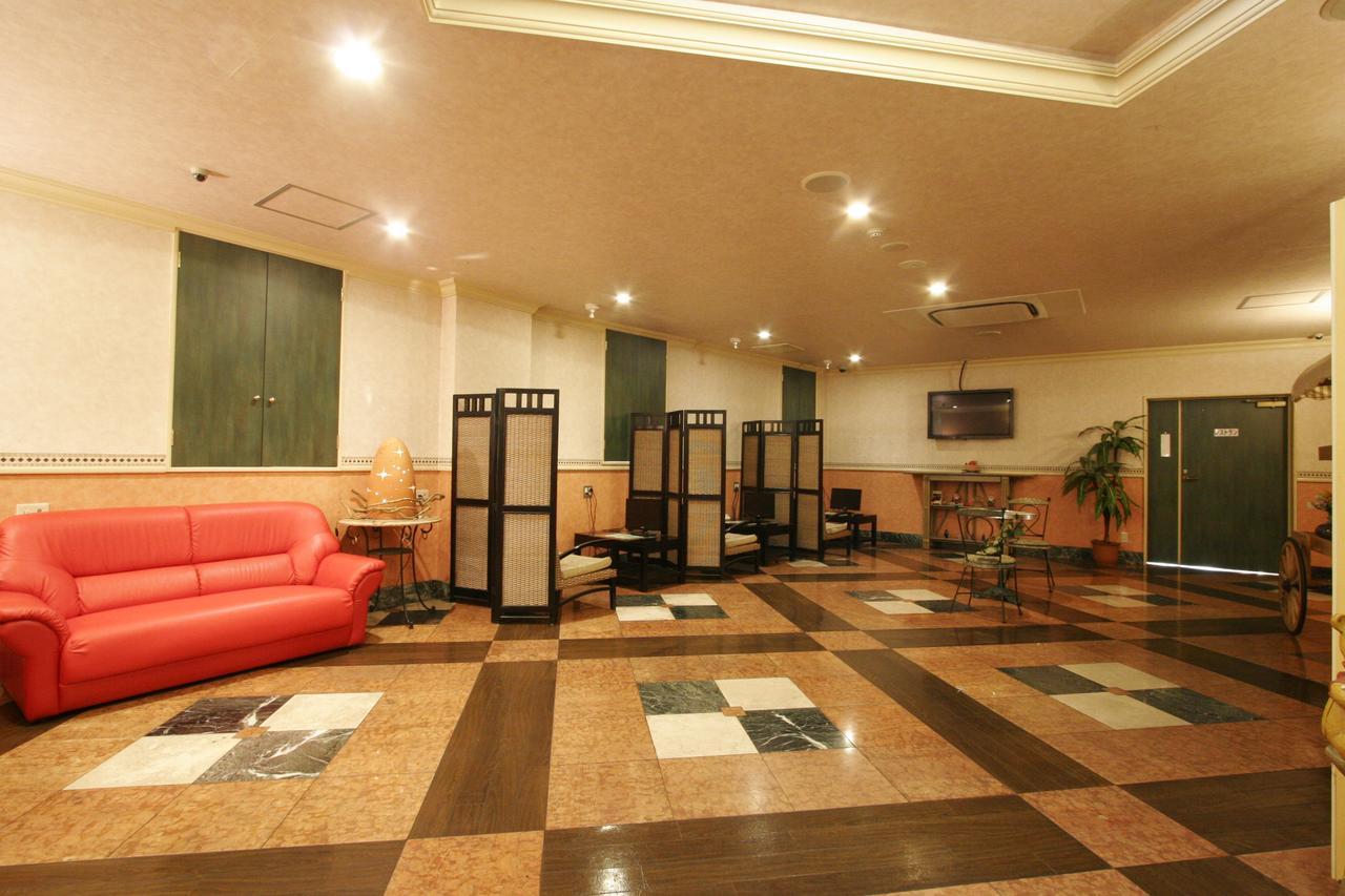 Hotel.Com (Adults Only) Наґоя Екстер'єр фото