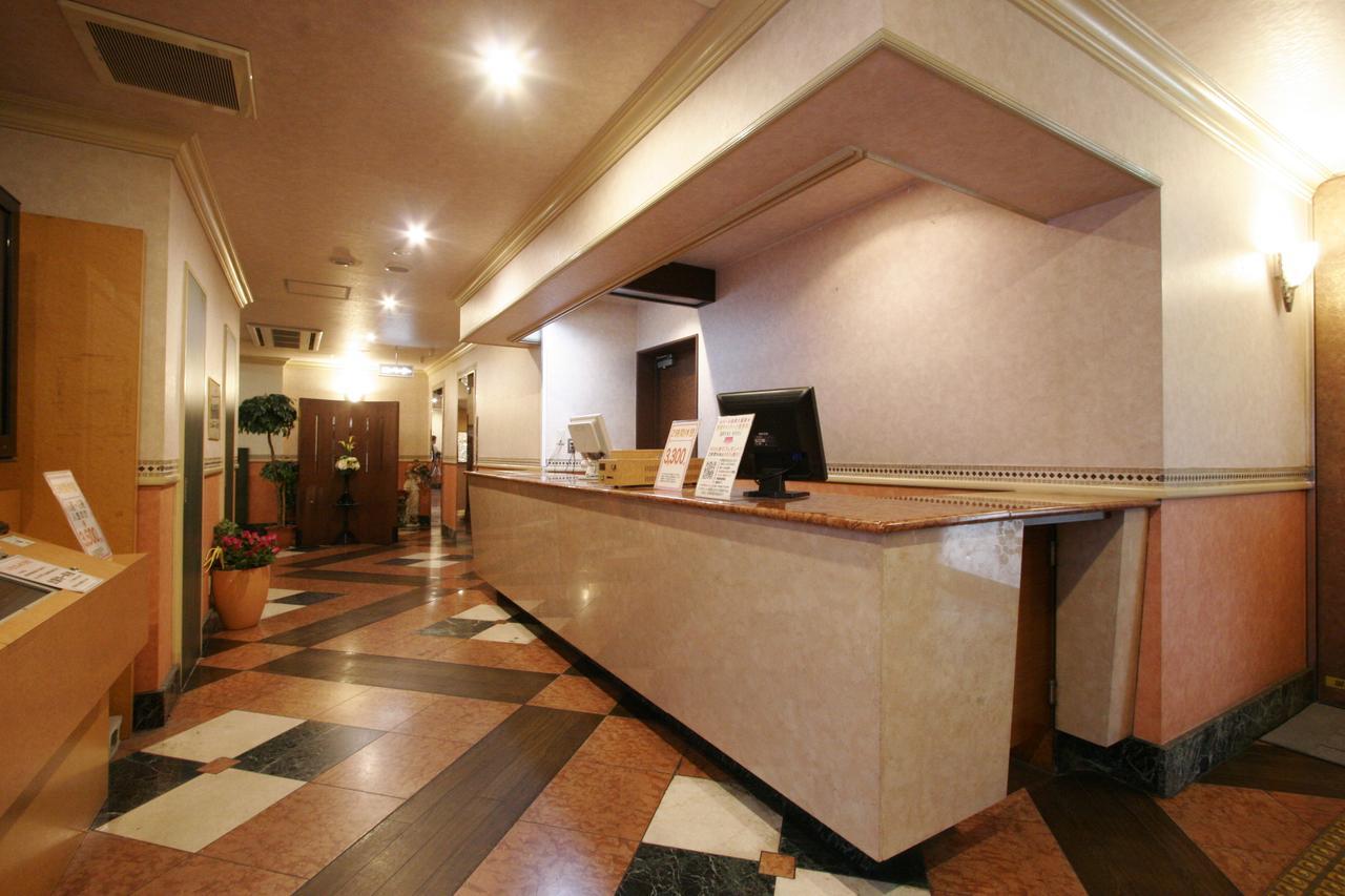 Hotel.Com (Adults Only) Наґоя Екстер'єр фото